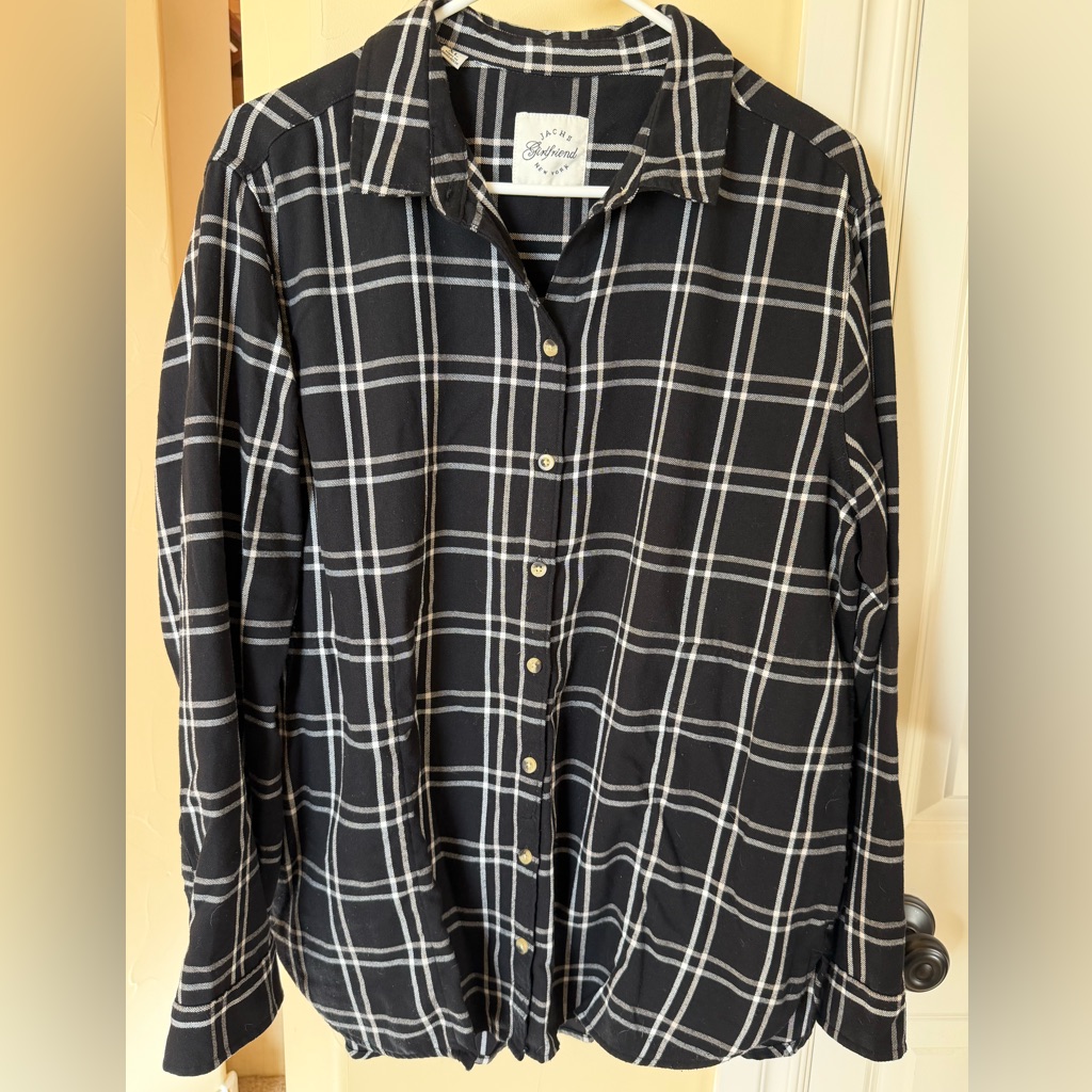 Jachs Girlfriend New York Black And White Button Up